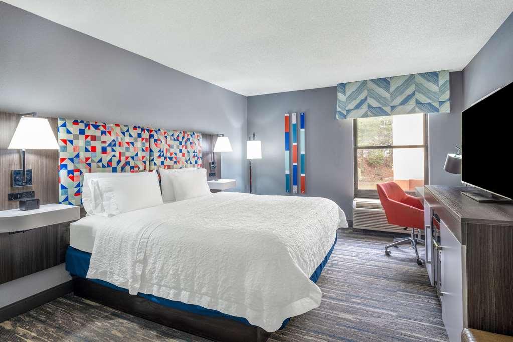 Hampton Inn Sanford Værelse billede