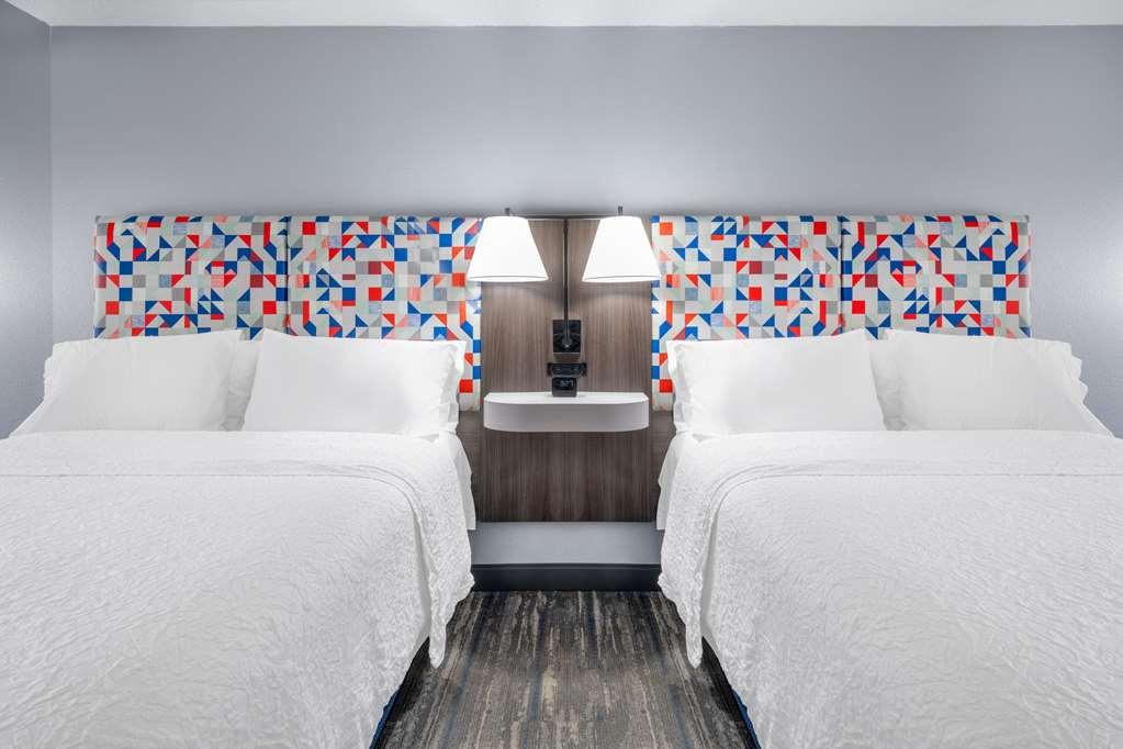 Hampton Inn Sanford Værelse billede
